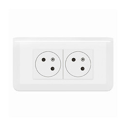 2x2P+T Surface Mosaic Link à 45° précâblée + plaque + cadre saillie