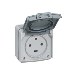 Prise de courant de puissance saillie étanche - 20A - 3 alvéoles-gris