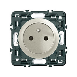 Prise de courant sans terre Céliane - titane