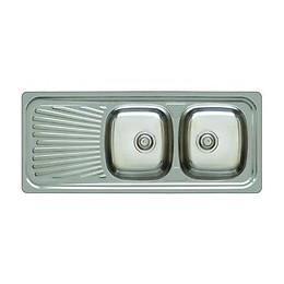 Evier en inox lisse à encastrer. 2 bacs + 1 égouttoir.