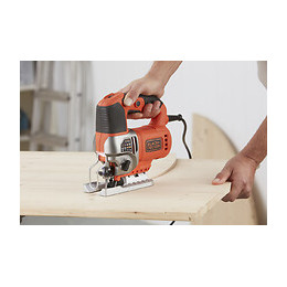 Scie sauteuse pendulaire 650W