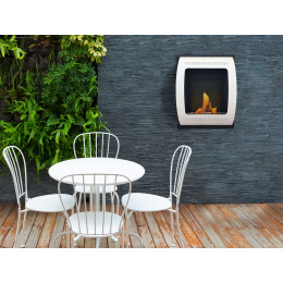 Bio-cheminée À Conception Verticale Courbée