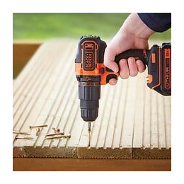 Bdchd18k-qw Perceuse À Percussion Sans Fil - 18 V - 1,5 Ah  - 2 Vitesses - 1 Batterie - Chargeur Inclus - Livrée En Coffret