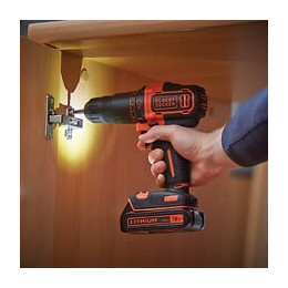 Bdchd18k-qw Perceuse À Percussion Sans Fil - 18 V - 1,5 Ah  - 2 Vitesses - 1 Batterie - Chargeur Inclus - Livrée En Coffret