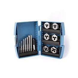 Ensemble De 13 Tarauds Et Filières