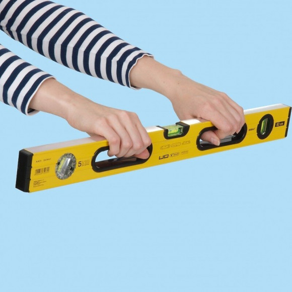 Dtools - Niveau À Bulle Rectangulaire - Structure En Aluminium - Longueur 200 Cm - 3 Bulles - Embouts De Protection - Jaune